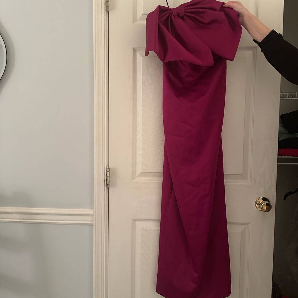 Toccin (NY) size 4, new with tags